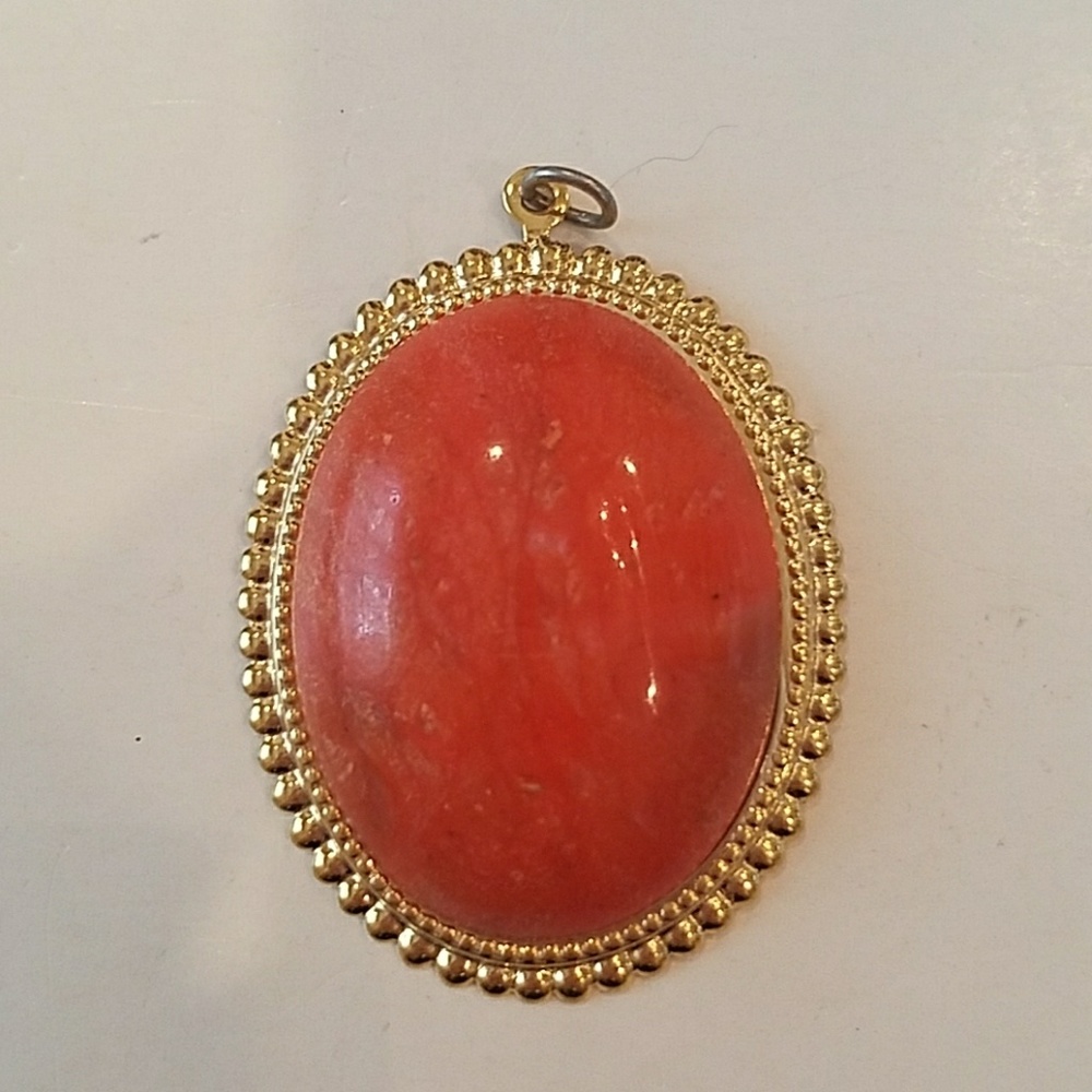 Swirly orange cameo necklace